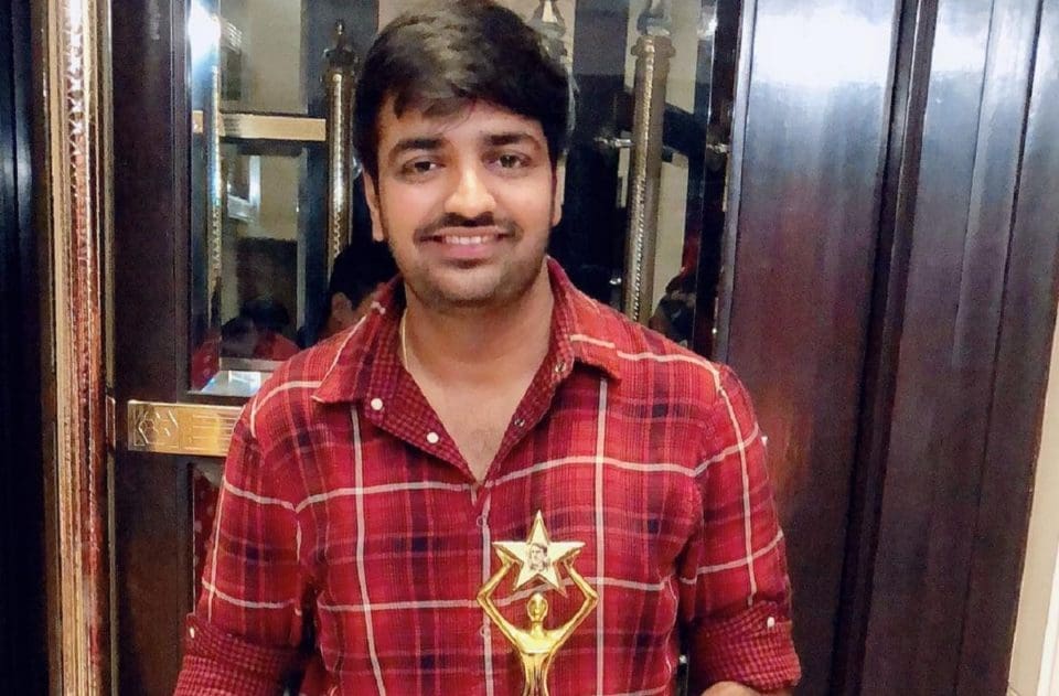 Comedy actor sathish Lifestyle