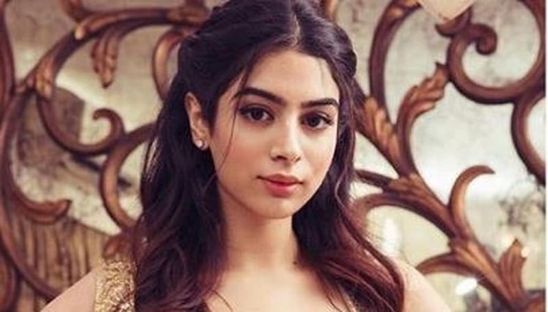 Daughter of the late actress who is banging on as the heroine