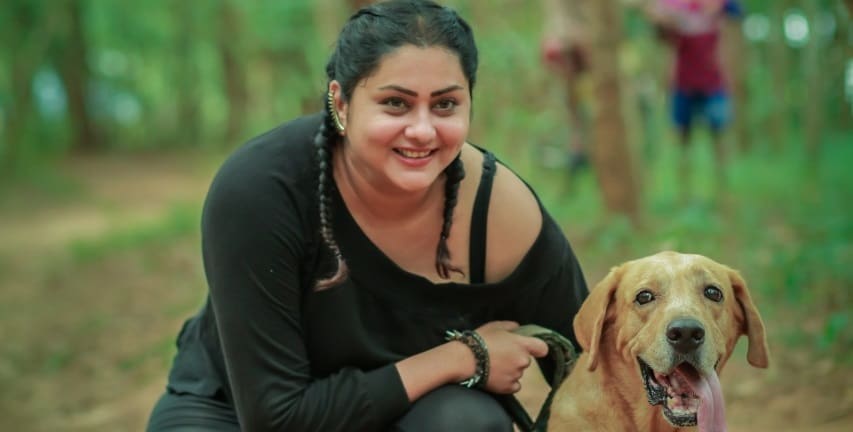 Namitha falls into a well while shooting for her next film