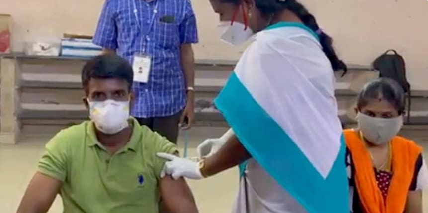 Actor Soori takes vaccine injection