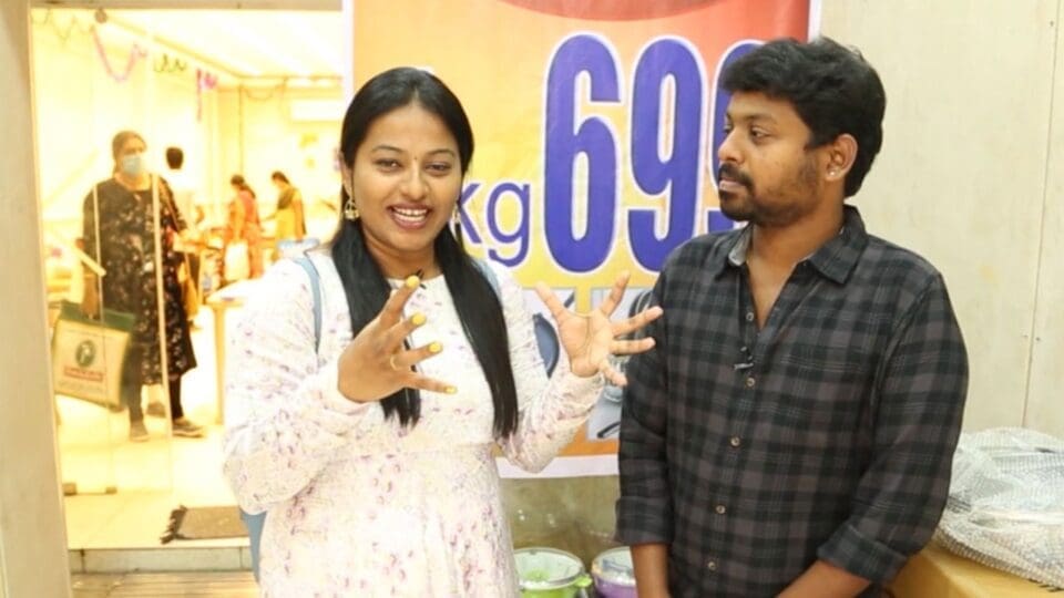 Sathish and Deepa shopping Kitchen Set