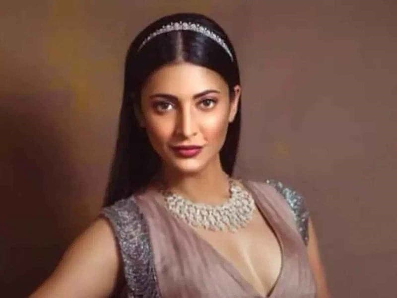 shruthi-hassan-facing-some-hormonal-problem