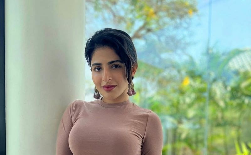 Actress Iswarya Menon Latest Photos