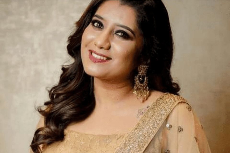 vijay tv priyanka-about-vijay-wig