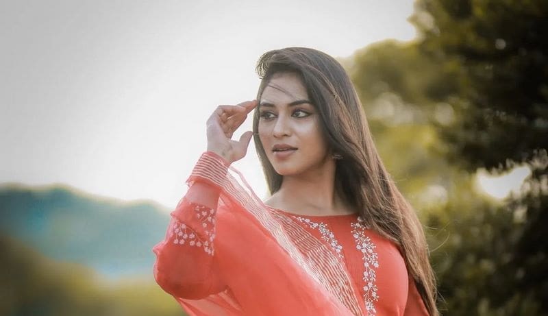 Actress Indhuja Ravichandran Latest Photos