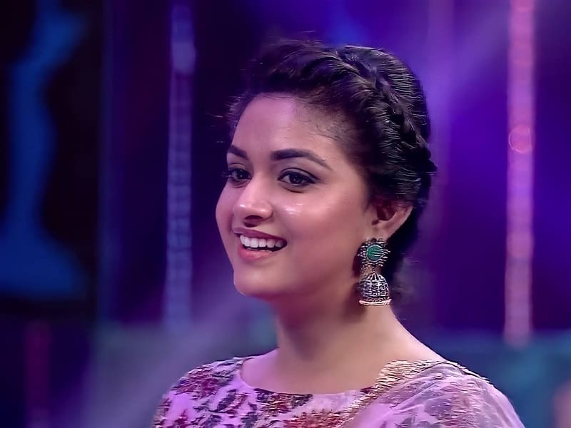 actress keerthy suresh latest stylish photos