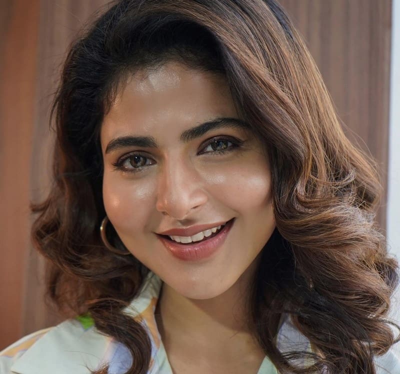 Actress Iswarya Menon Latest Photos