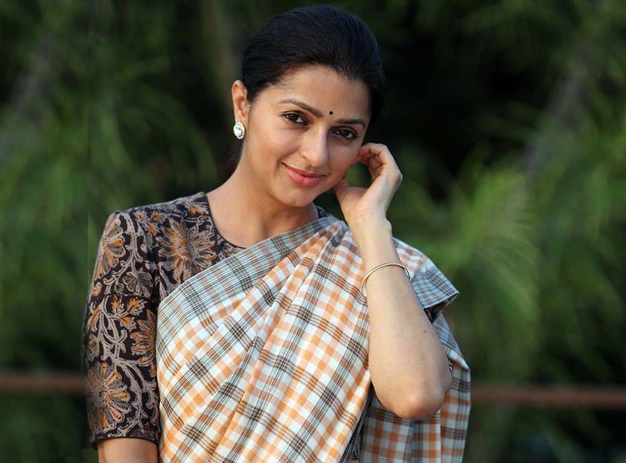 Bhumika Chawla in Swimsuit Photos viral