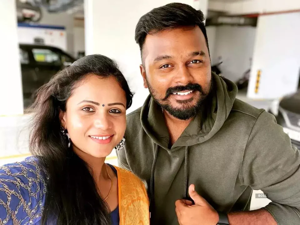 manimegalai-in-brother-photo viral