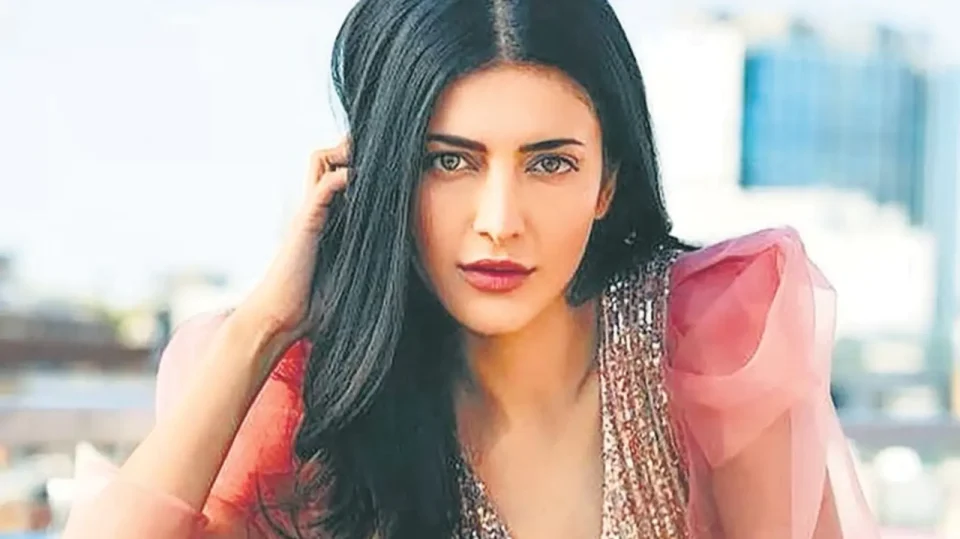 Shruthi Haasan Reply to fan Question