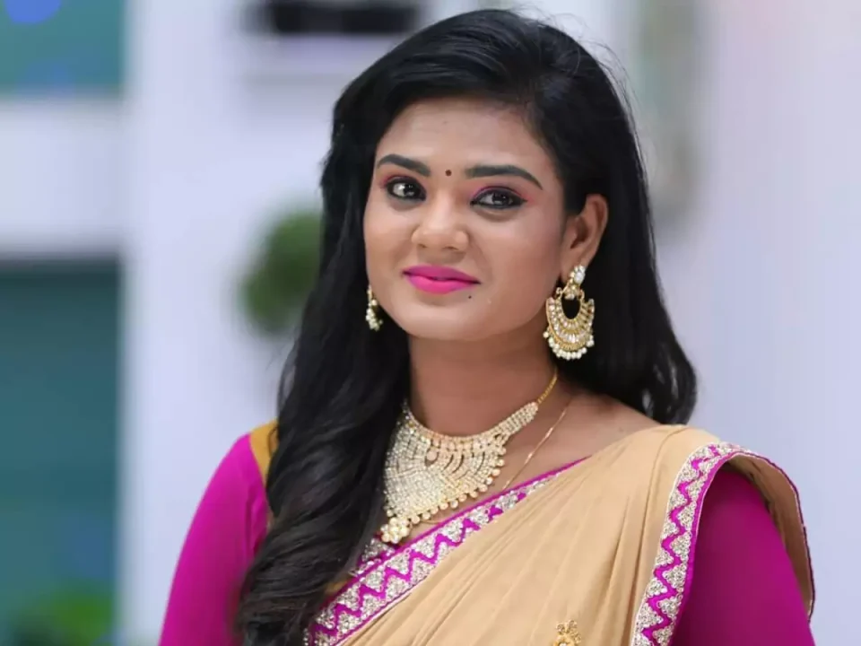 serial actress bharatha-naidu-video