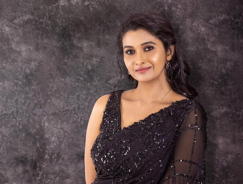 Actress PriyaBhavaniShankar Latest Photos