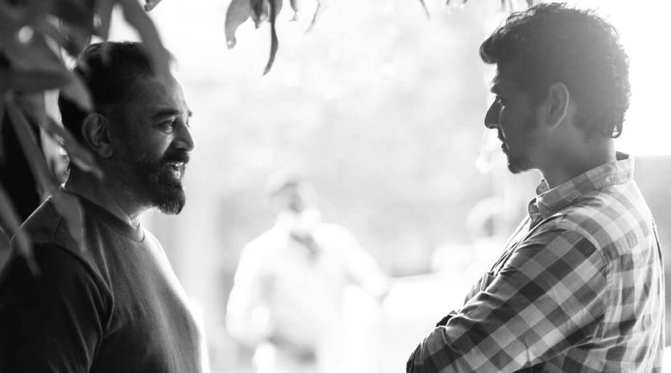 two-celebrities-fight-for-actor-kamal-haasan