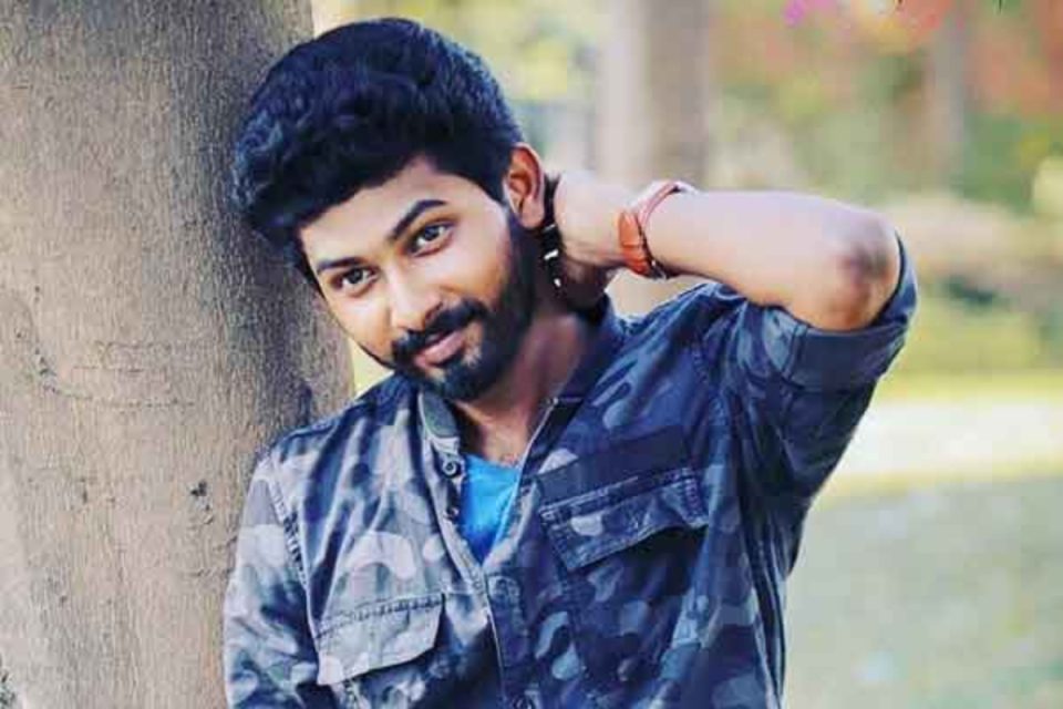 pandian-stores serial kannan-with-new-car