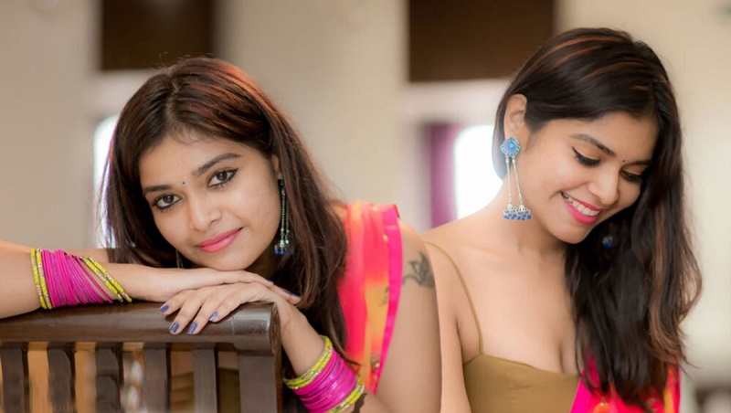 actress Dharshagupta latest video viral