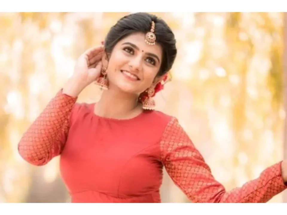 actress-gabriella-latest-reels-video