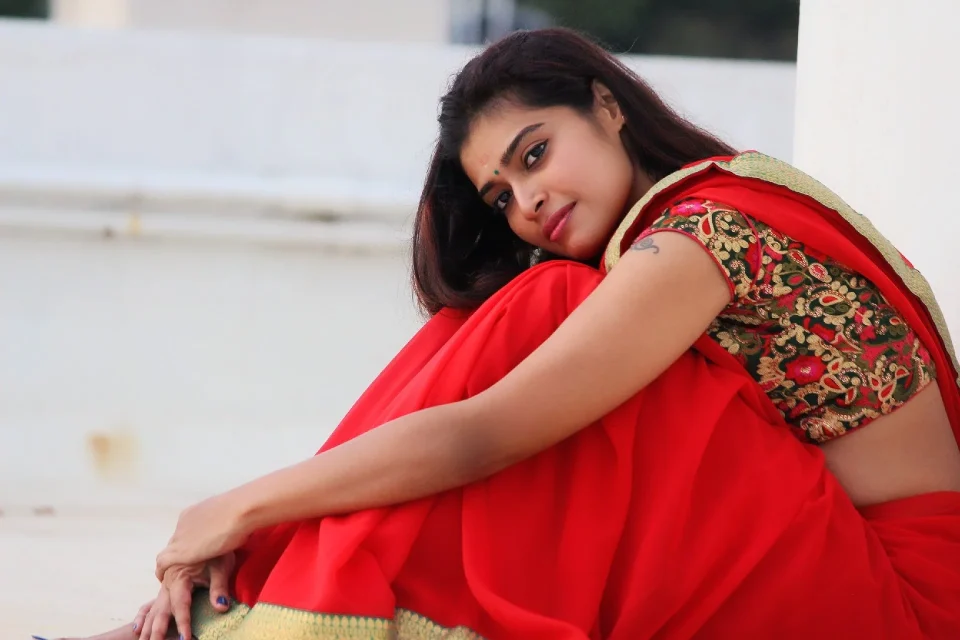 actress-dharsha-gupta-recent-post