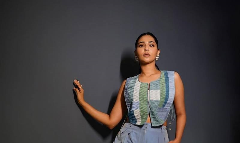 Actress AishwaryaLekshmi Latest Photos