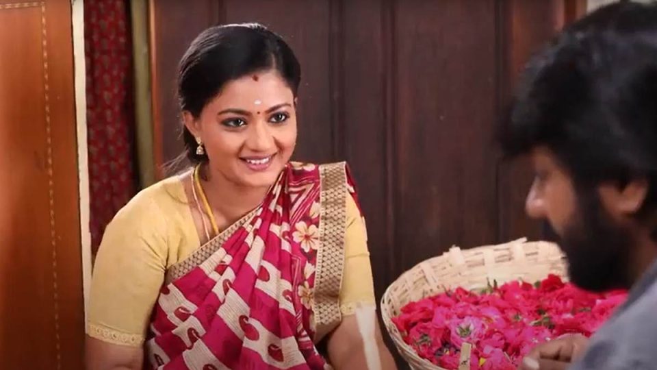 Sirakadikka Aasai Episode Update