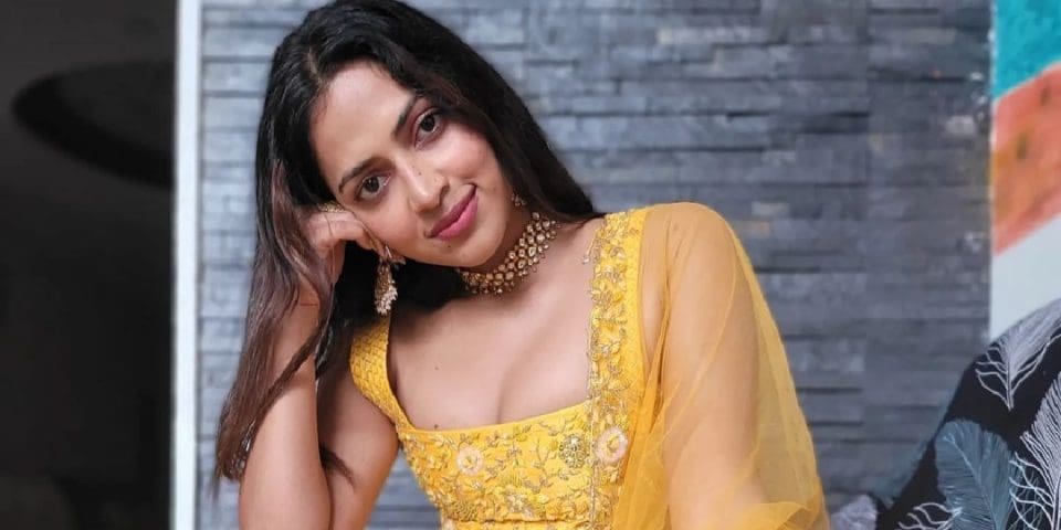 amala-paul-in-pregnancy-announcement update