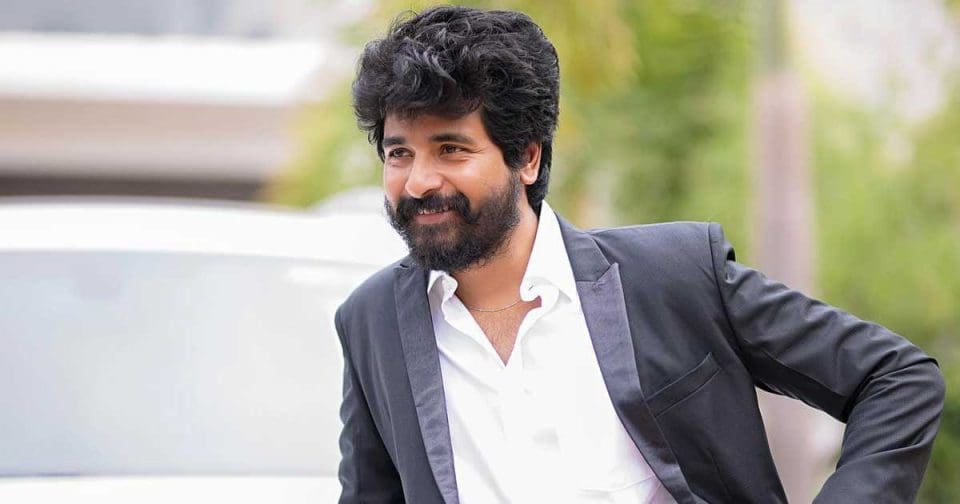 actor sivakarthikeyan-fulfills-fan-wish