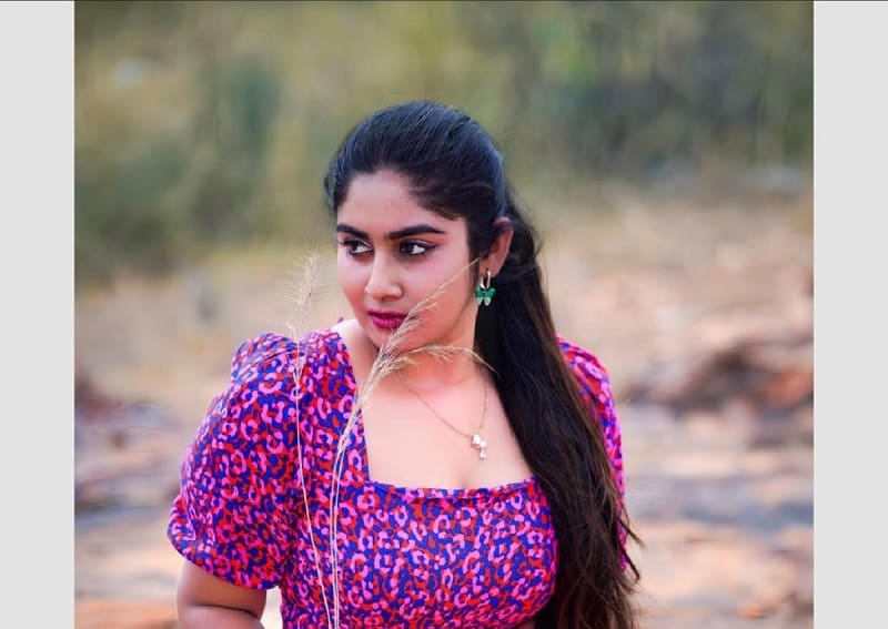 kaalai 9 mani mudhal iravu 9 mani varai kadhalar dhinam movie