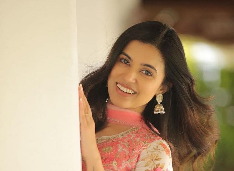 Actress AnjuKurian Latest Photos
