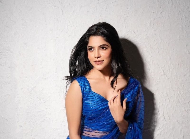 Actress DivyaBharathi Latest Photos