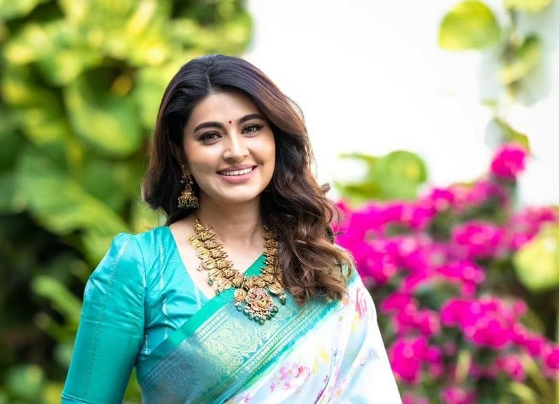 Actress Sneha Latest Photos