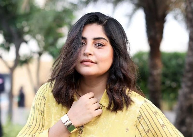 Actress ManjimaMohan Latest Photos