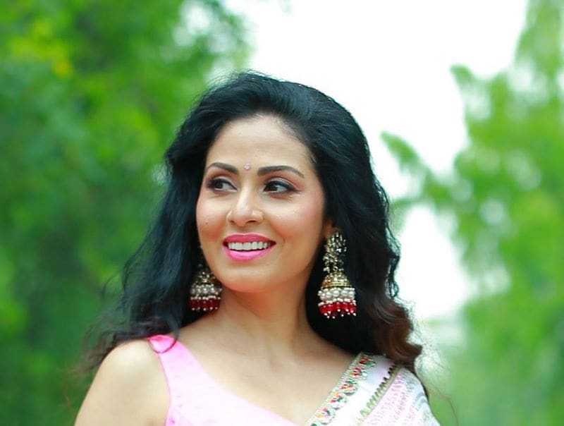 Actress Sadaa Latest Photos
