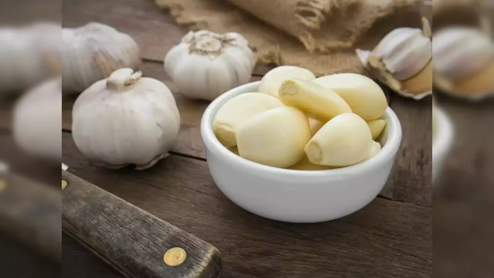Benefits of eating garlic