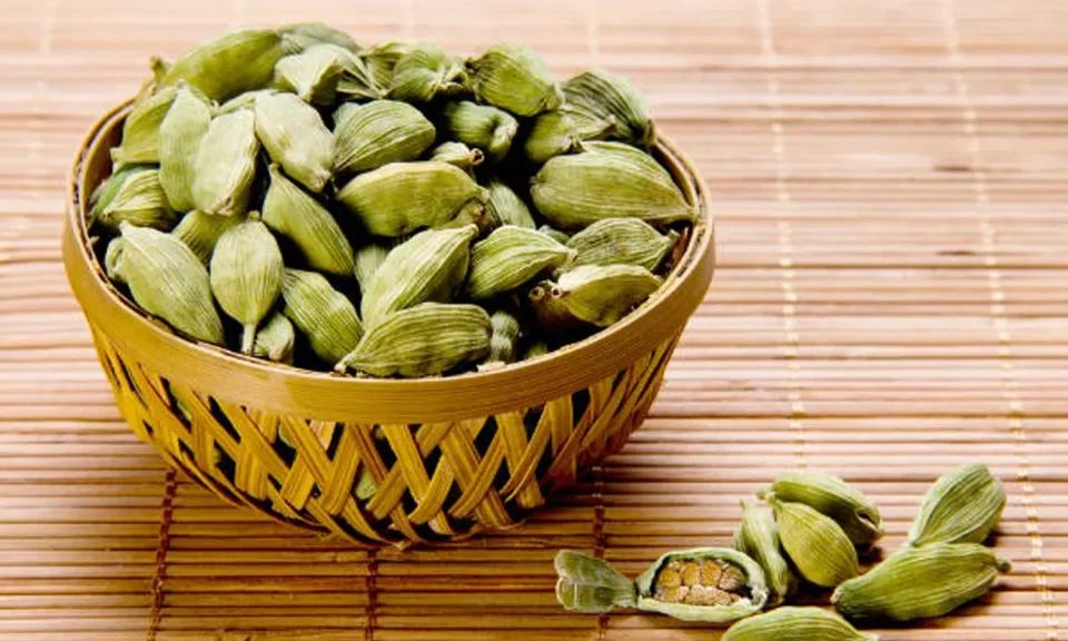 Cardamom helps to lose weight..!