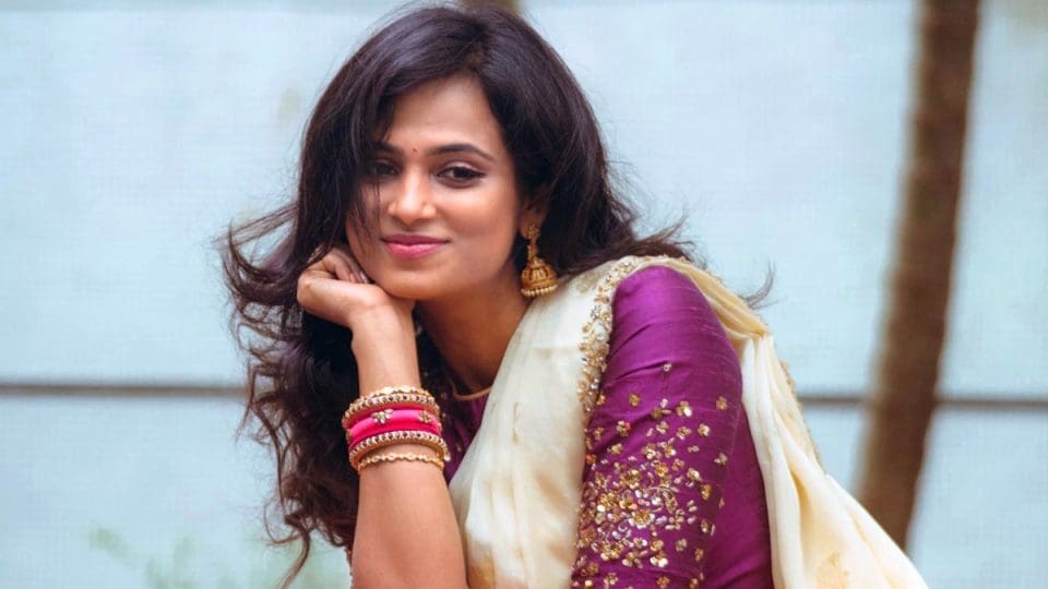 Actress Ramya Pandian Latest Photos