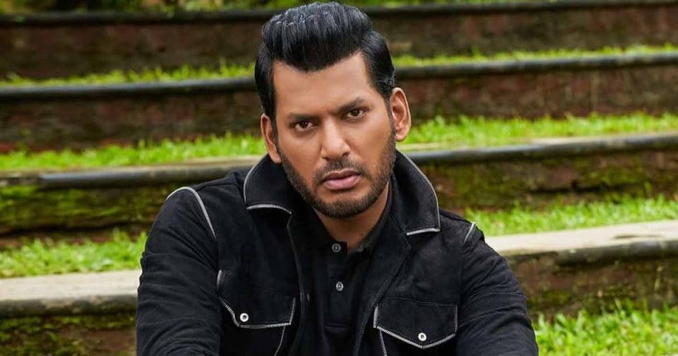 vishal admitted in hospital