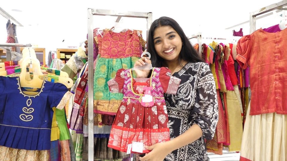 Sherin Thara Shopping at Velavan Stores
