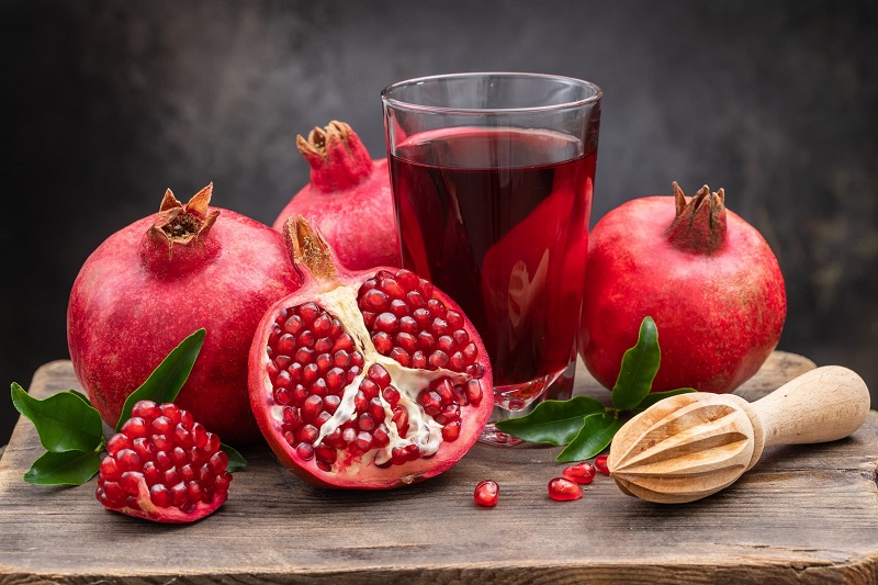 Side Effects of Drinking Pomegranate Juice