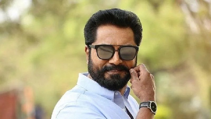 Sarathkumar cried after hearing the biting joke told by his daughter.!
