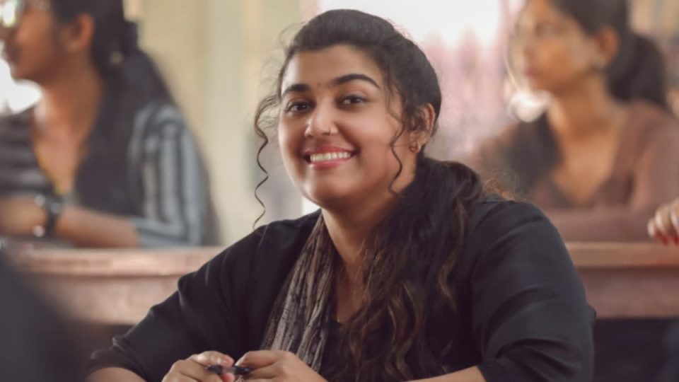 Mohanlals Daughter Vismayas Debut Film Thudakkam Trailer Released