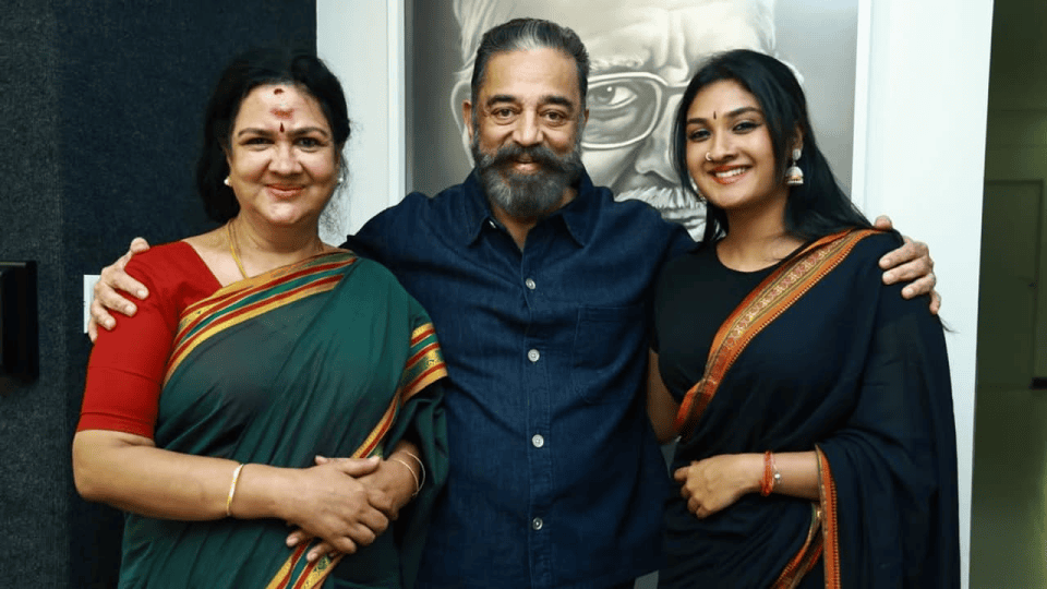 Urvashi to Share the Screen with Her Daughter for the First Time