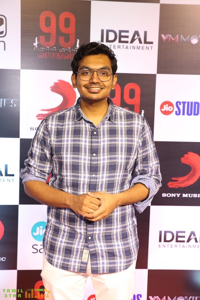 99 Songs Movie Premiere Show (47)