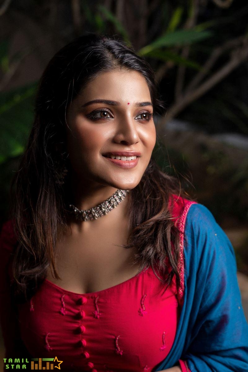 Aathmika (4)