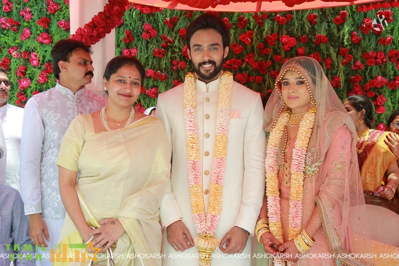 Actor Arav and Actress Raahei Wedding Photos (8)
