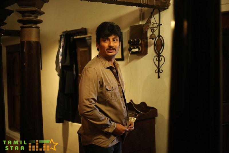 Actor Jiiva Latest Stills (16)
