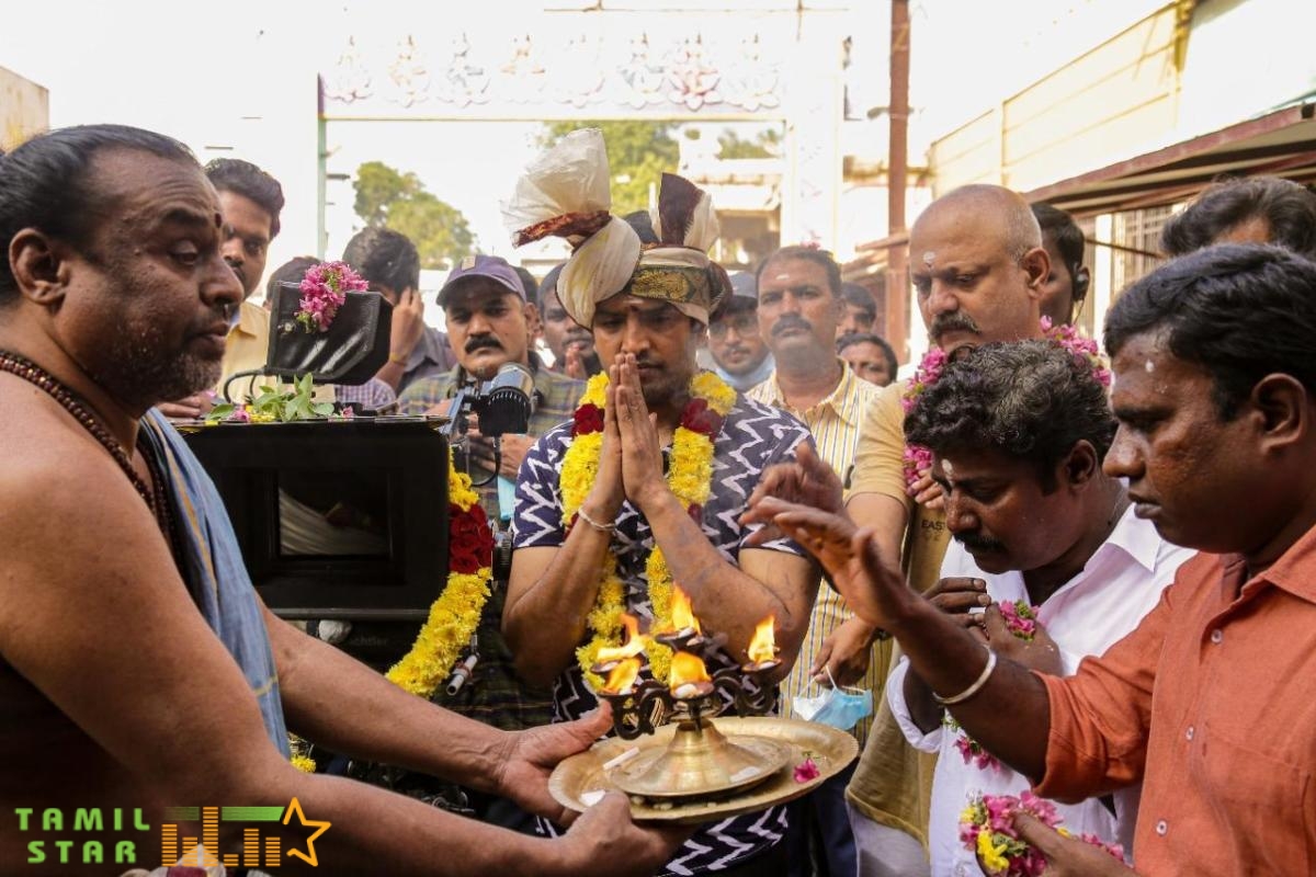 Actor Santhanam Next Movie Pooja Stills (6)