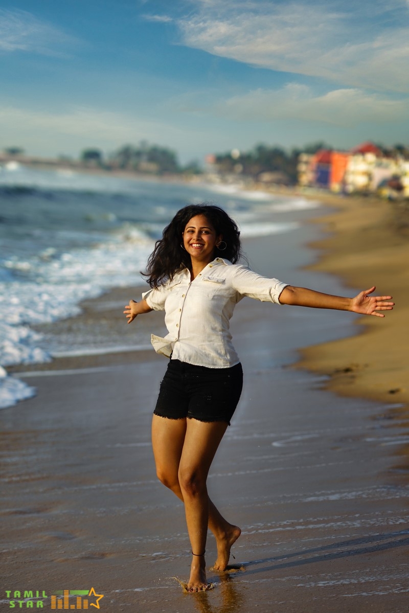 Actress-Subhiksha-Photos-2