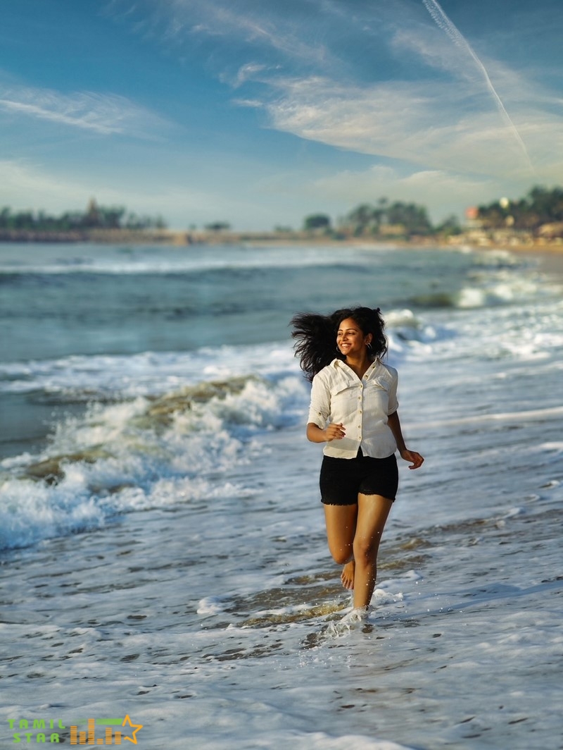 Actress-Subhiksha-Photos-4