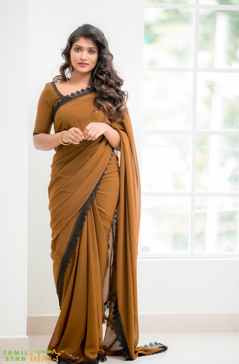 Actress Aananya Mani Latest Photo Shoot (12)
