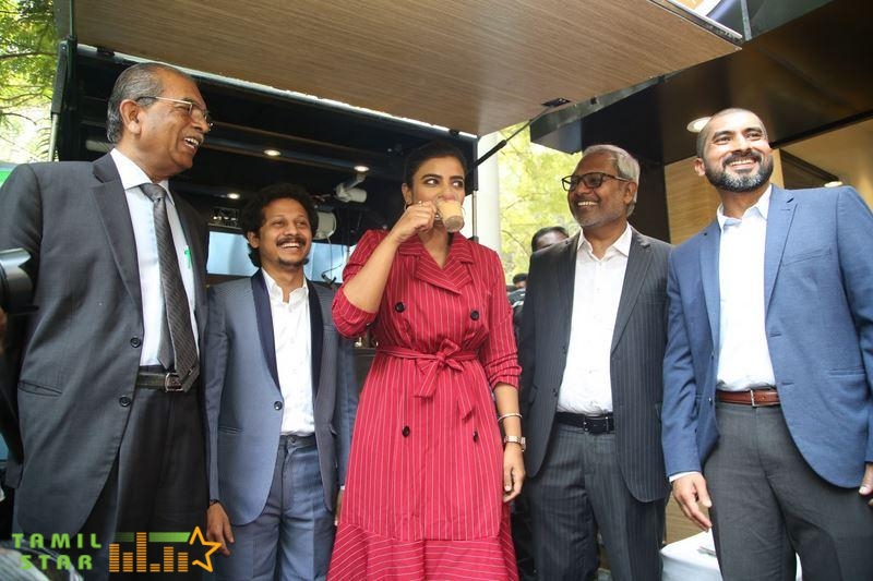 Actress Aishwarya Rajesh Launches Gilli Chai India’s First Retro Fit Electric Auto Rickshaw (16)