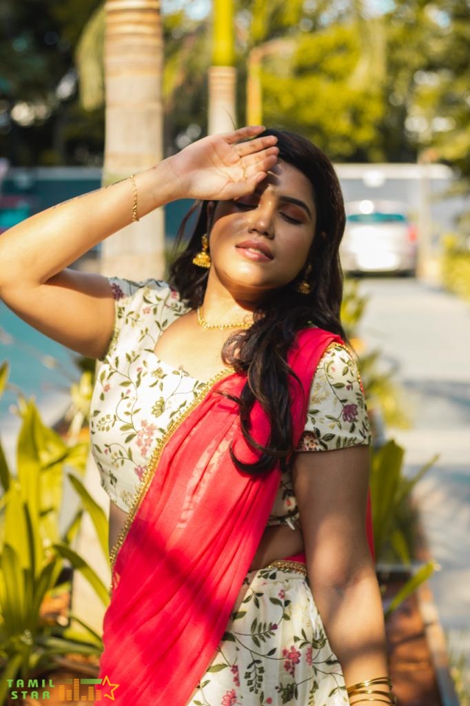 Actress Aradhanababu Latest Photo Shoot (11)